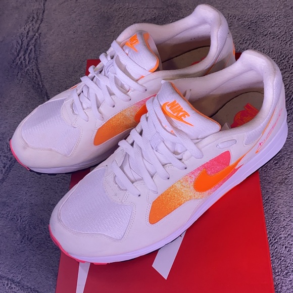 Nike Other - Nike Air Max Skylon 2